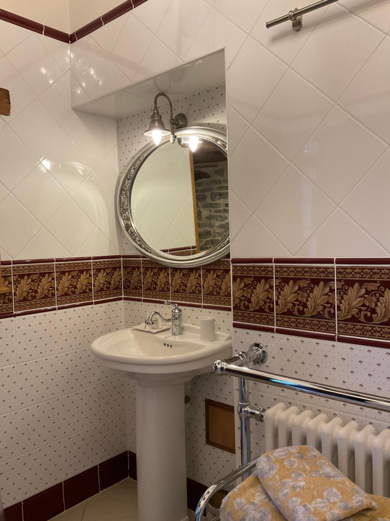 Bed and Breakfast Le Logis D'Equilly Екстер'єр фото