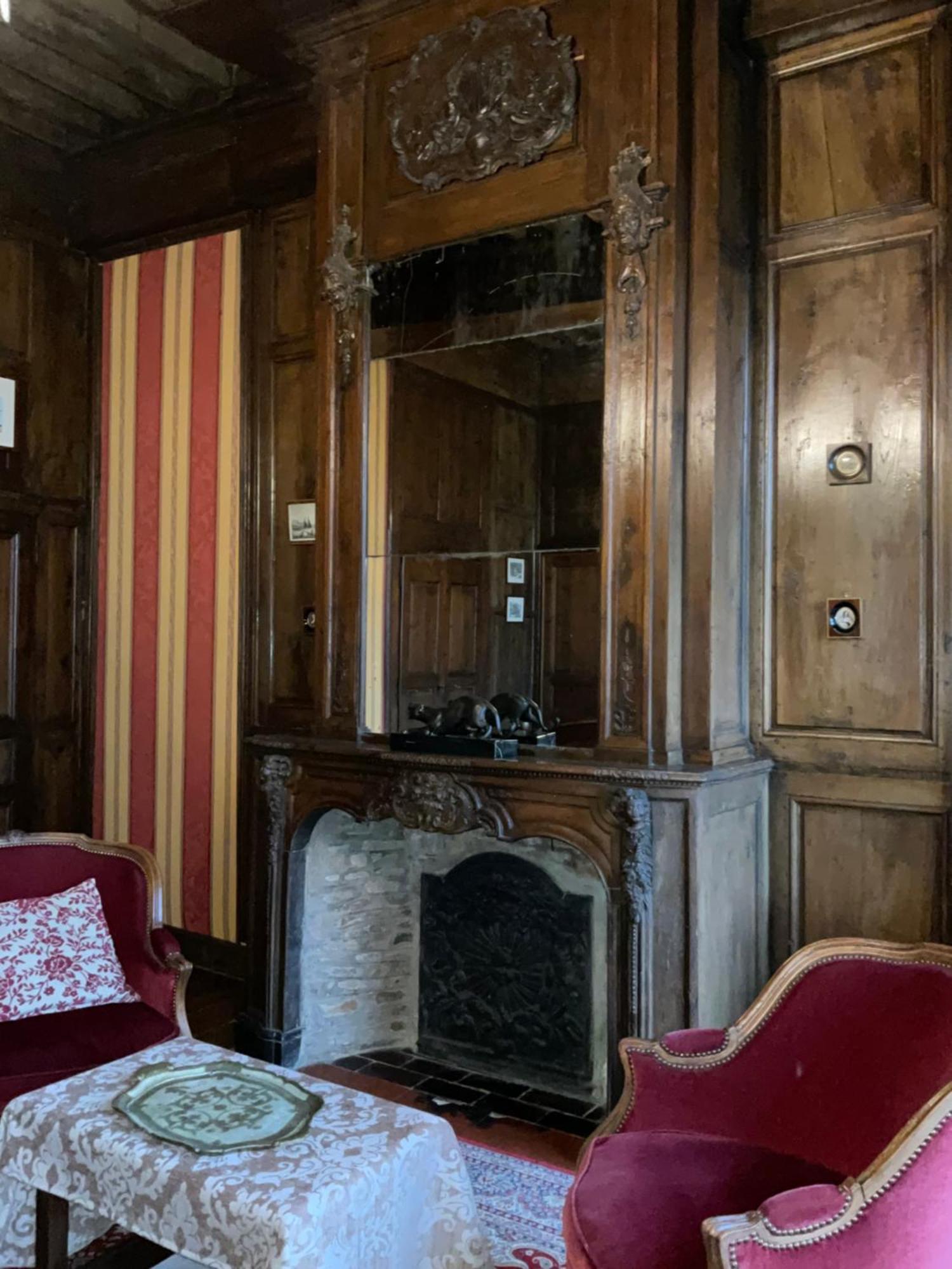 Bed and Breakfast Le Logis D'Equilly Екстер'єр фото